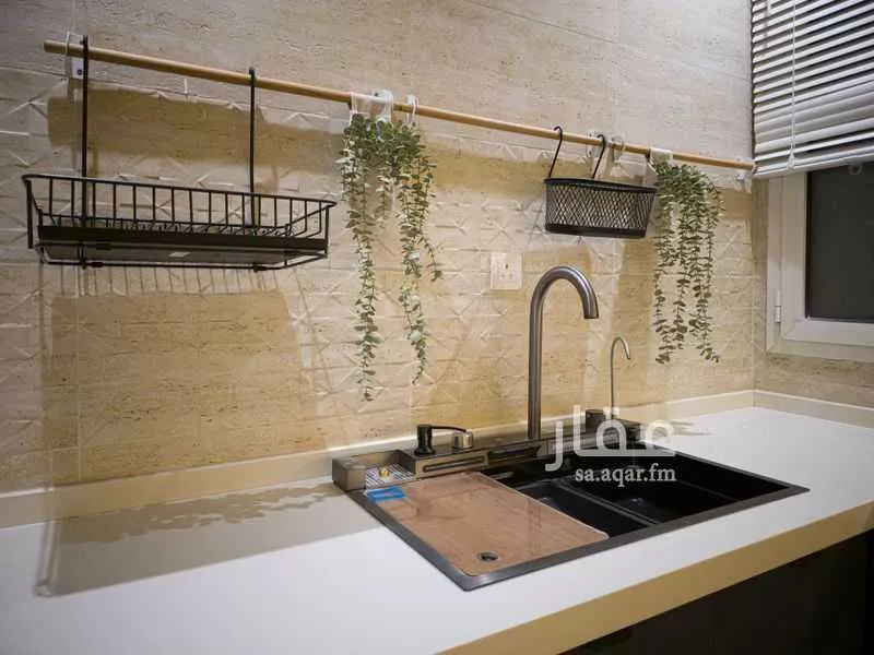 شقة 5 غرف في مريخ 3