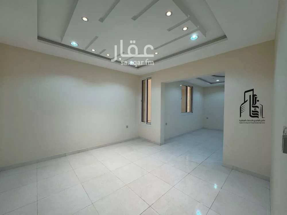 شقة 4 غرف في بطحاء قريش 5