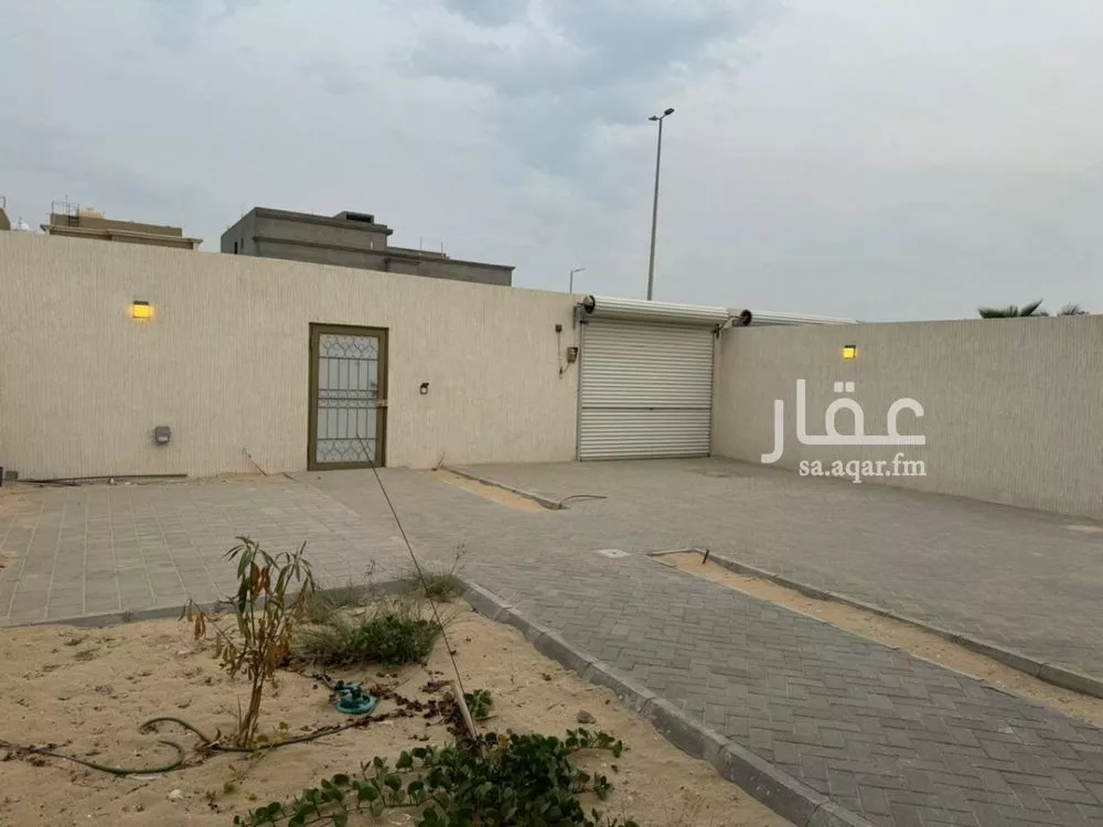 3 bedroom villa in Al Amwaj, Eastern Province 19