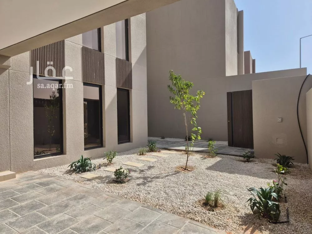 3 bedroom villa in Al Aridh, Riyadh 13