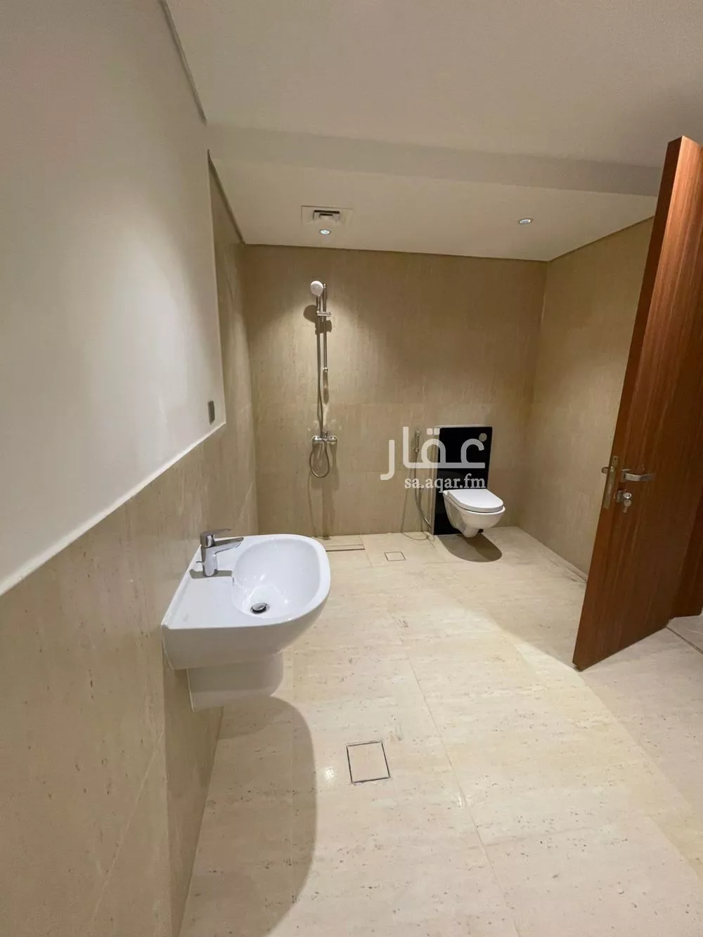 3 bedroom villa in Al Aridh, Riyadh 5