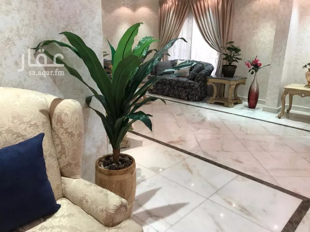 فيلا 6 غرف في صلاح الدين 3