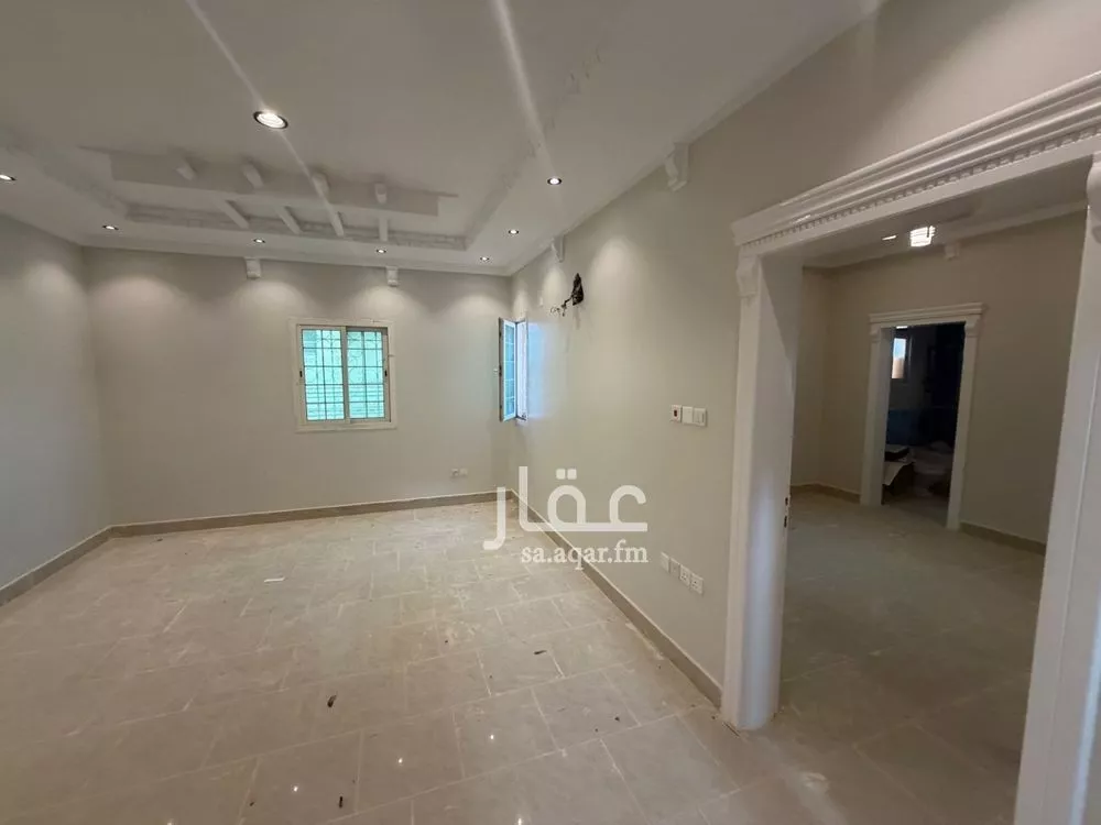 6 bedroom villa in King Abdul Aziz, Riyadh 13