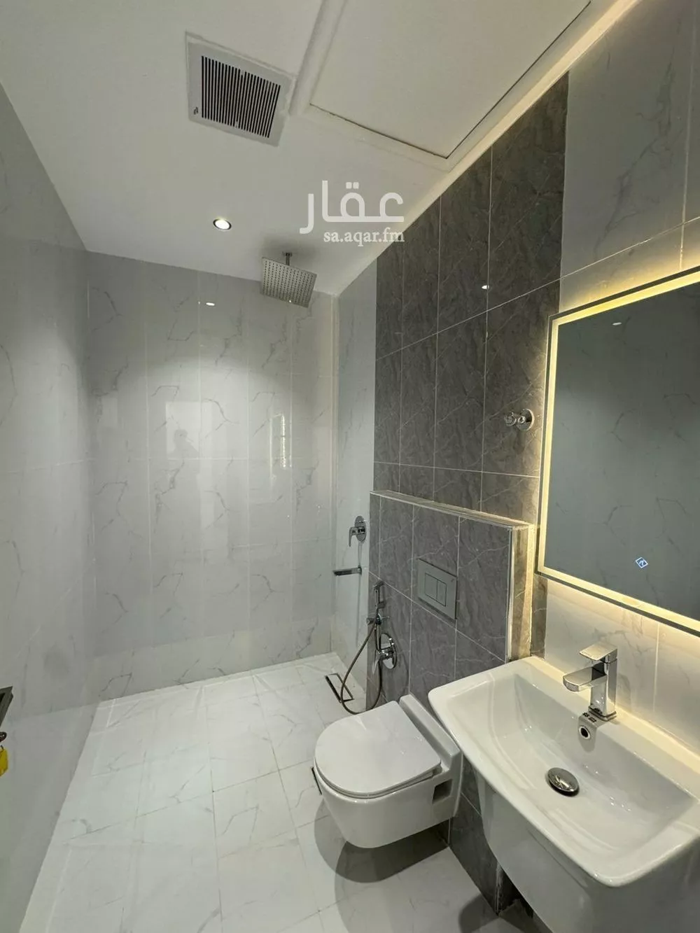 شقة 3 غرف في النرجس 4