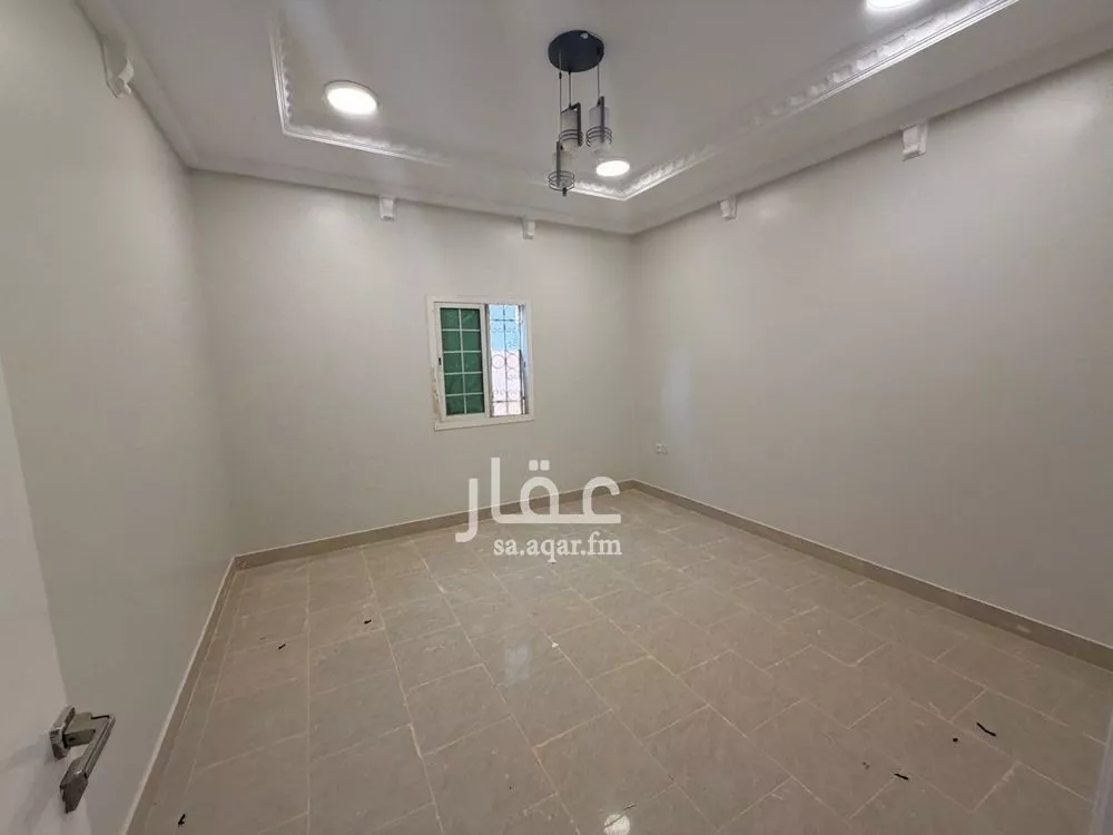 6 bedroom villa in King Abdul Aziz, Riyadh 6