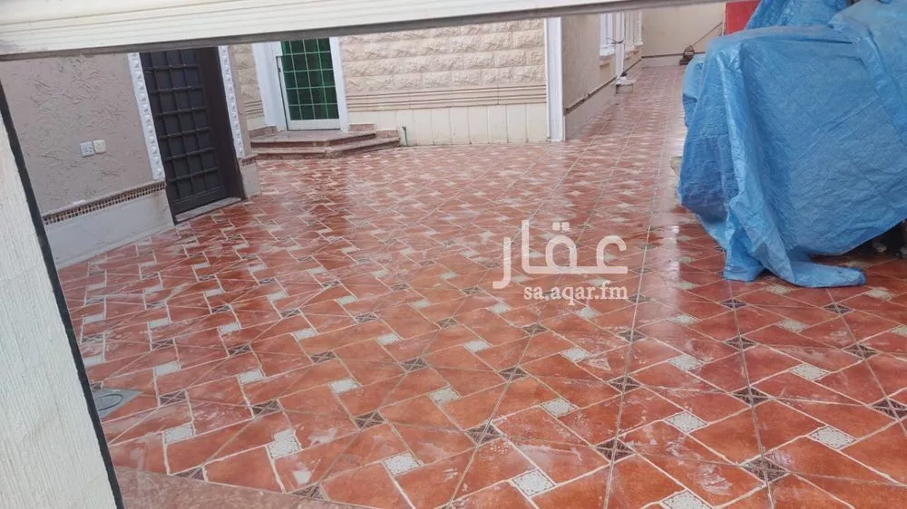 6 bedroom villa in King Abdul Aziz, Riyadh 23