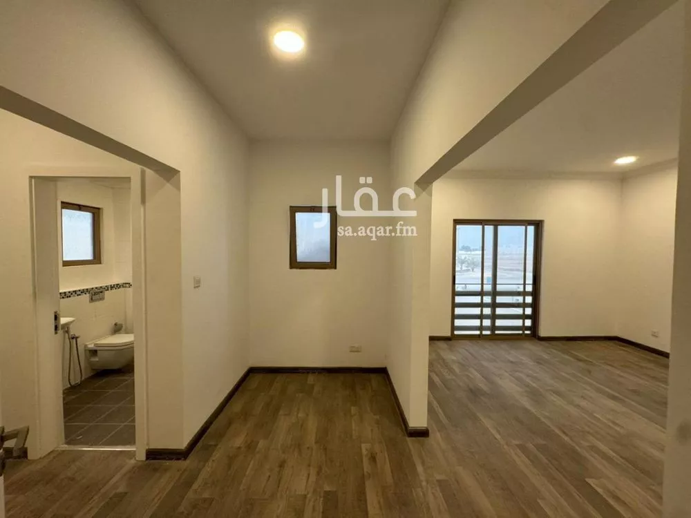 3 bedroom villa in Al Amwaj, Eastern Province 4