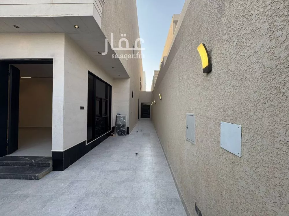 فيلا 6 غرف في الرمال 2