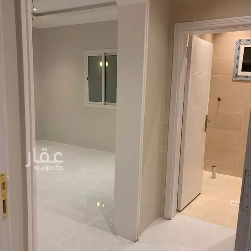 فيلا 8 غرف في الصالحية 3