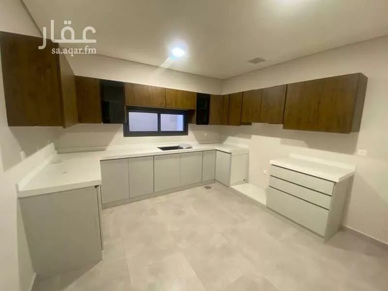 6 bedroom villa in Al Narjis 3