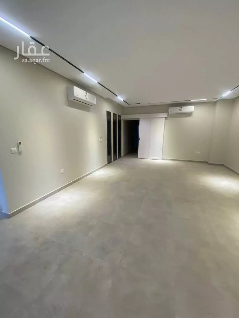 6 bedroom villa in Al Narjis 4