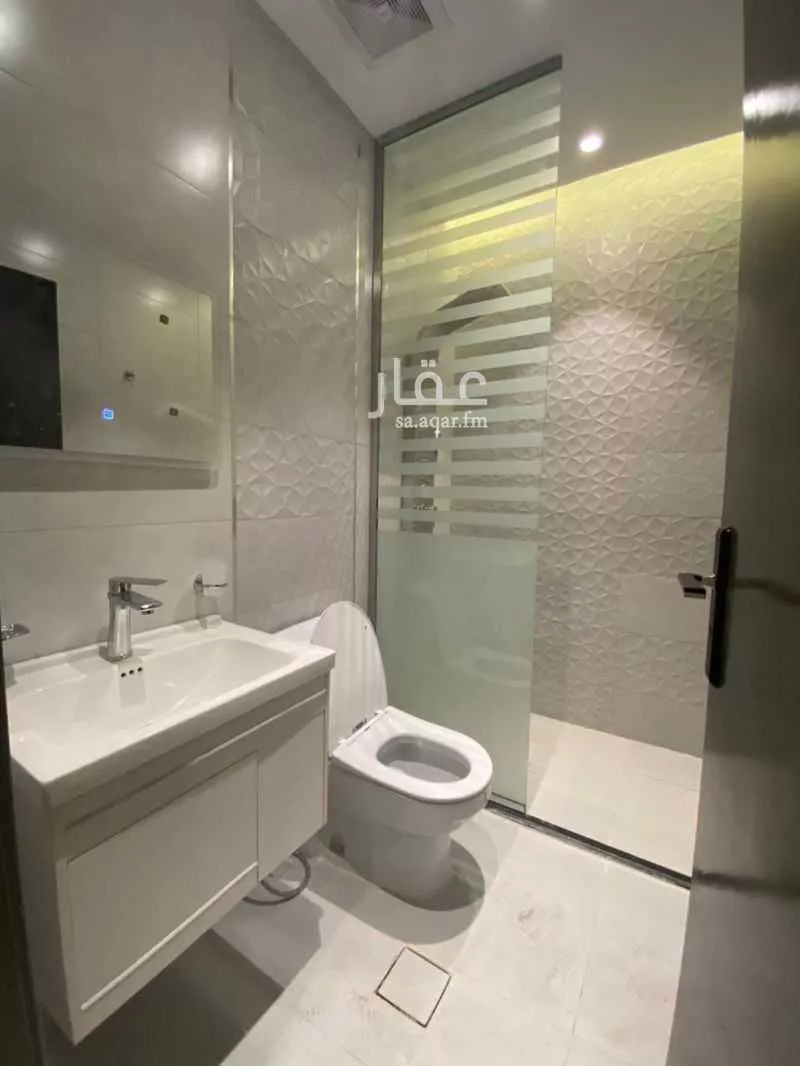 شقة 5 غرف في الصفا 3