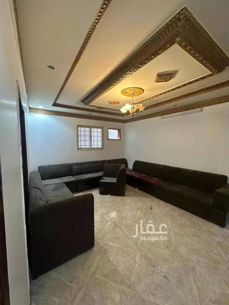 شقة 4 غرف في بدر 3