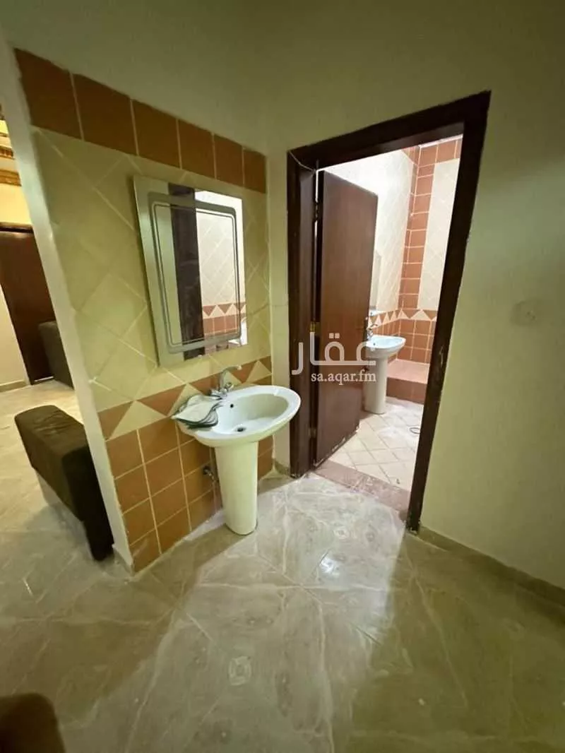 شقة 4 غرف في بدر 5