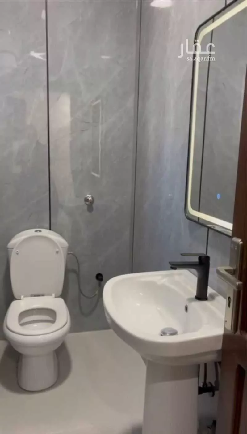 1 bedroom apartment in Al Rabwa 3