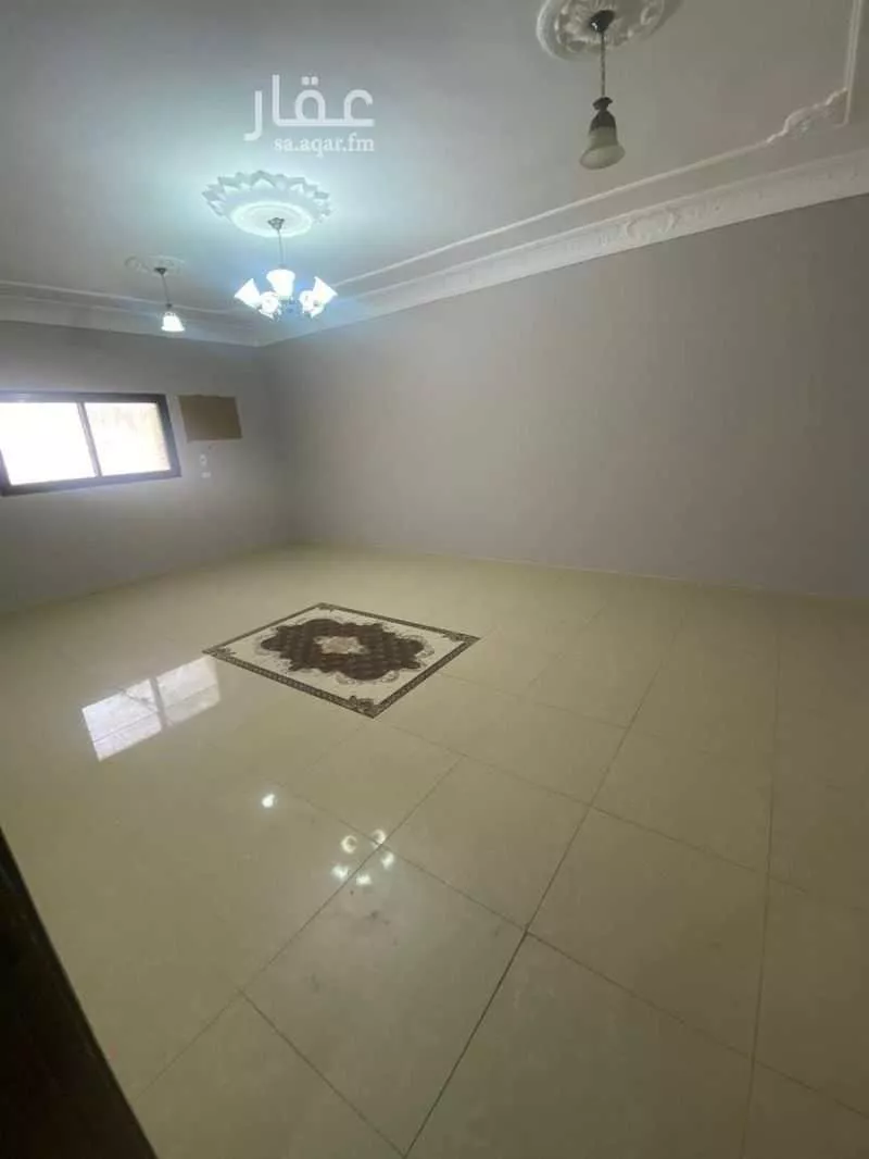 فيلا 7 غرف في السامر 4