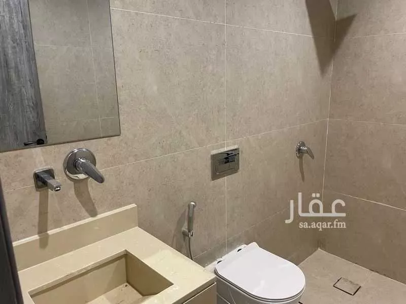 6 bedroom apartment in Al Hamra, Eastern Province 19