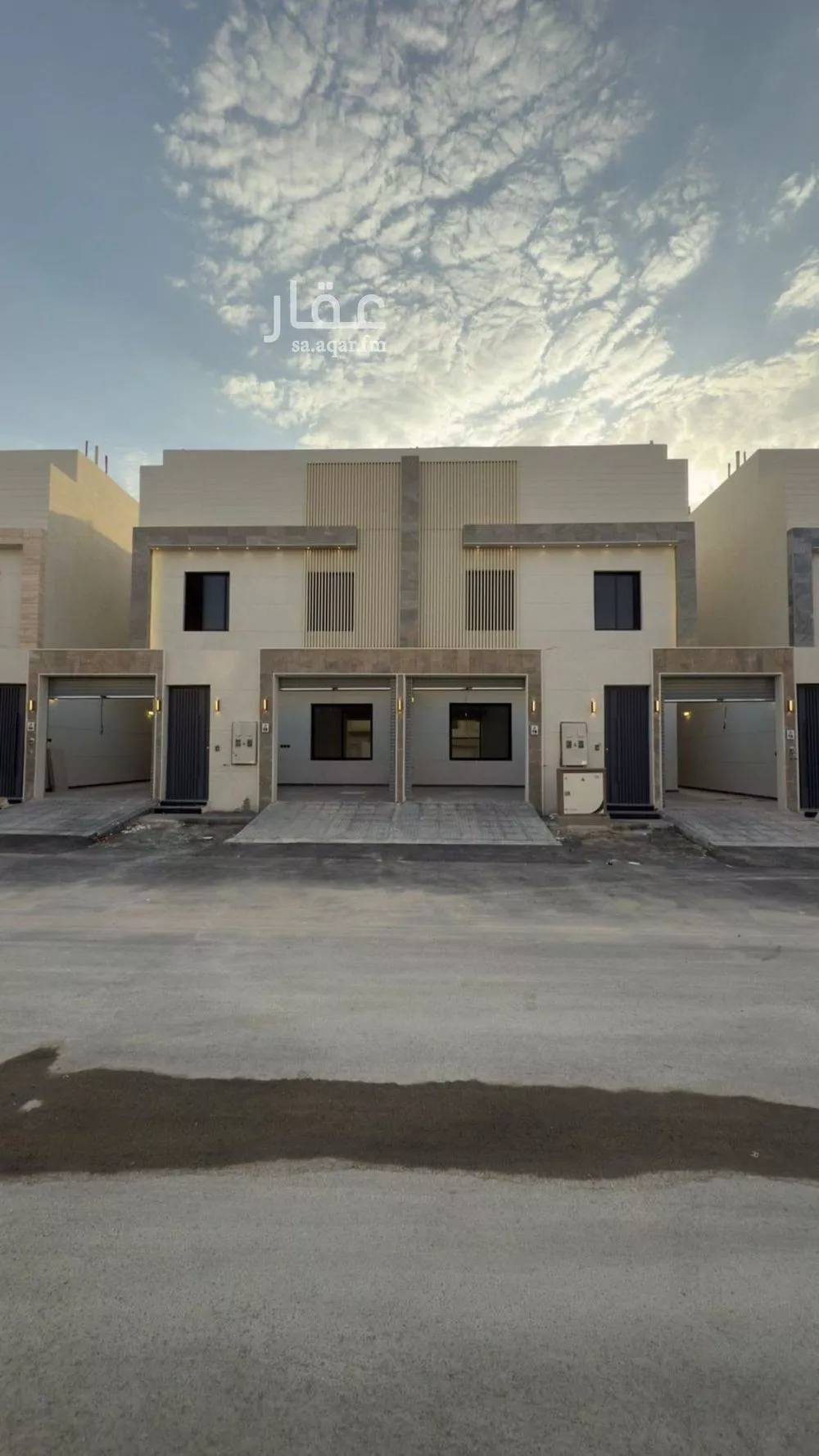 فيلا 5 غرف في عكاظ 2