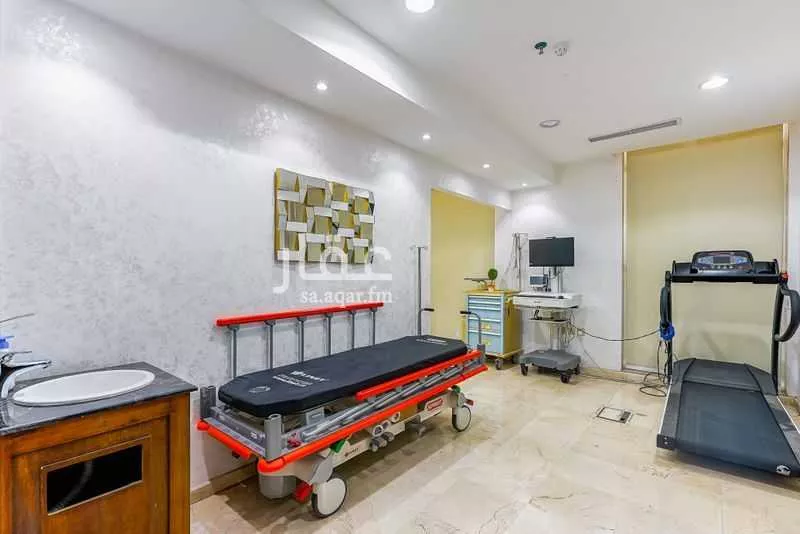 20 bedroom building in Al Ruwais, Jeddah 11