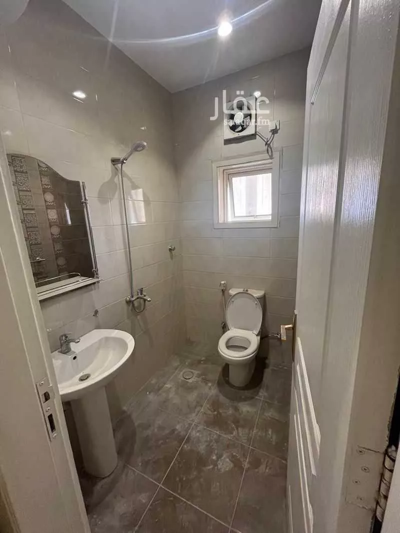 5 bedroom apartment in Al Buhayrat, Makkah 11