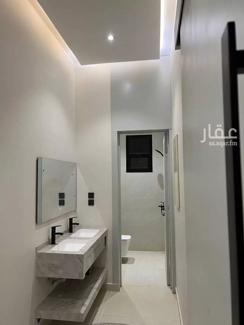 4 bedroom villa in Al Yarmouk, Riyadh 7