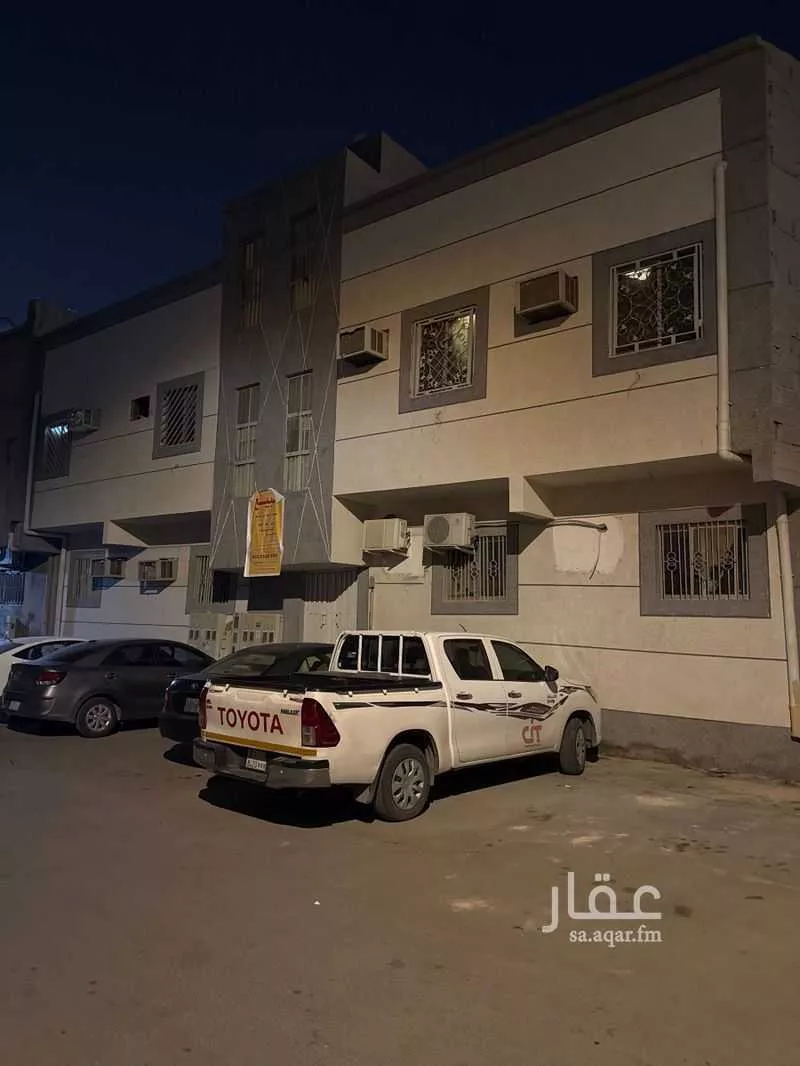 عمارة 313 م² في الجرادية 4