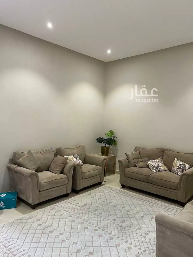 4 bedroom villa in Al Yarmouk, Riyadh 4