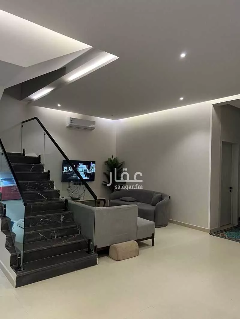 4 bedroom villa in Al Yarmouk, Riyadh 11