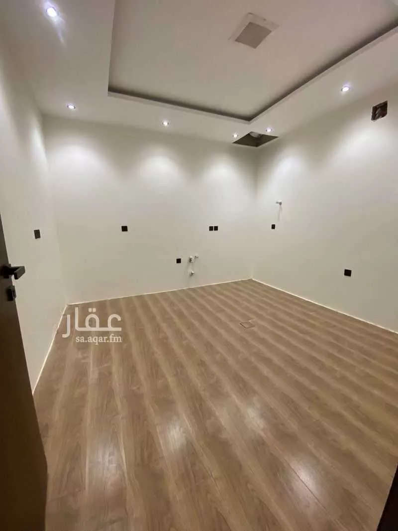 فيلا 7 غرف في عكاظ 2