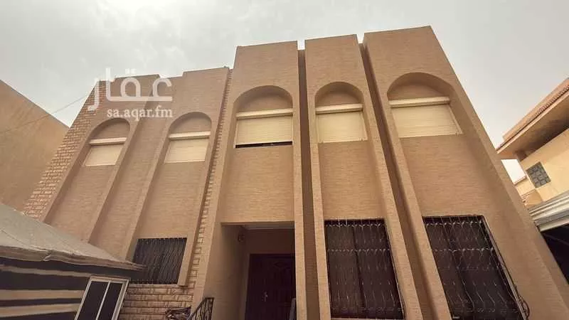 7 bedroom villa in King Fahd 1