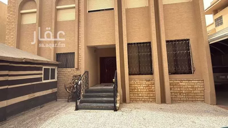 7 bedroom villa in King Fahd 4