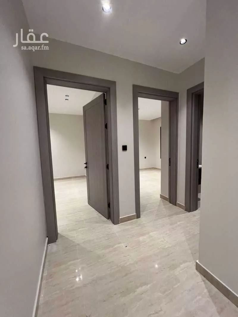 شقة 4 غرف في الحمرا 2