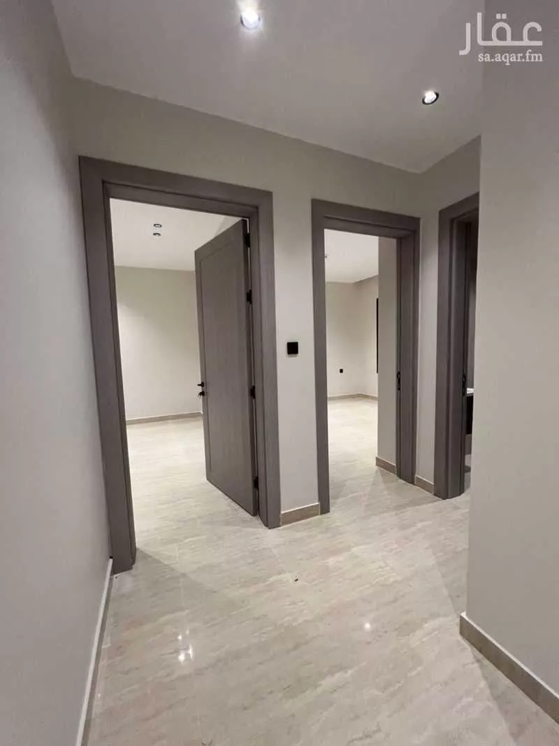 شقة 4 غرف في الحمرا 2