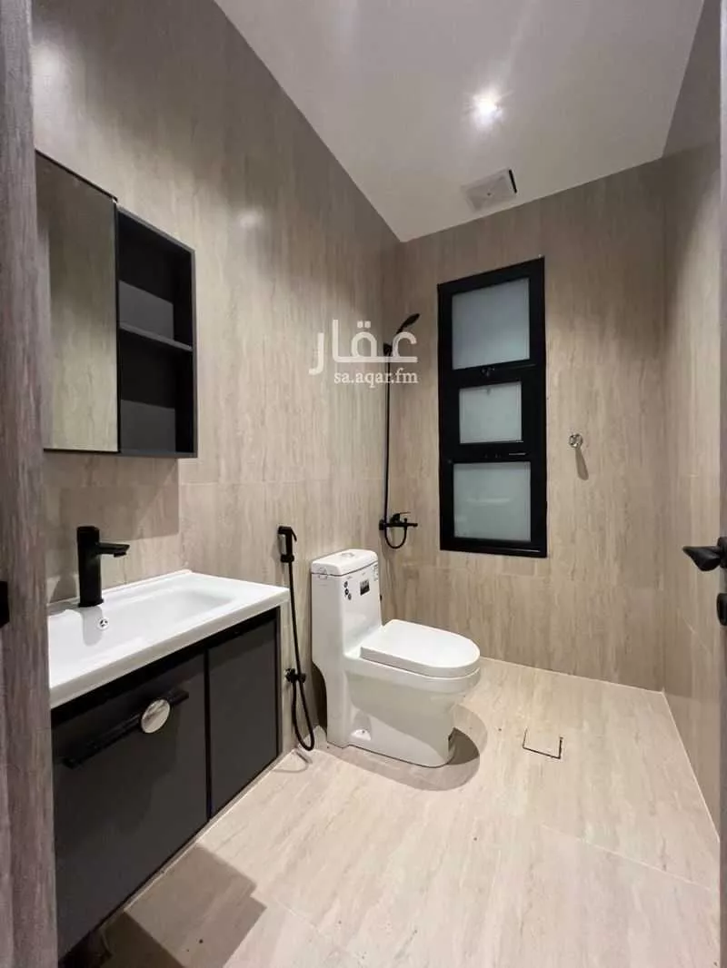 4 bedroom apartment in Al Khour, Eastern Province 6