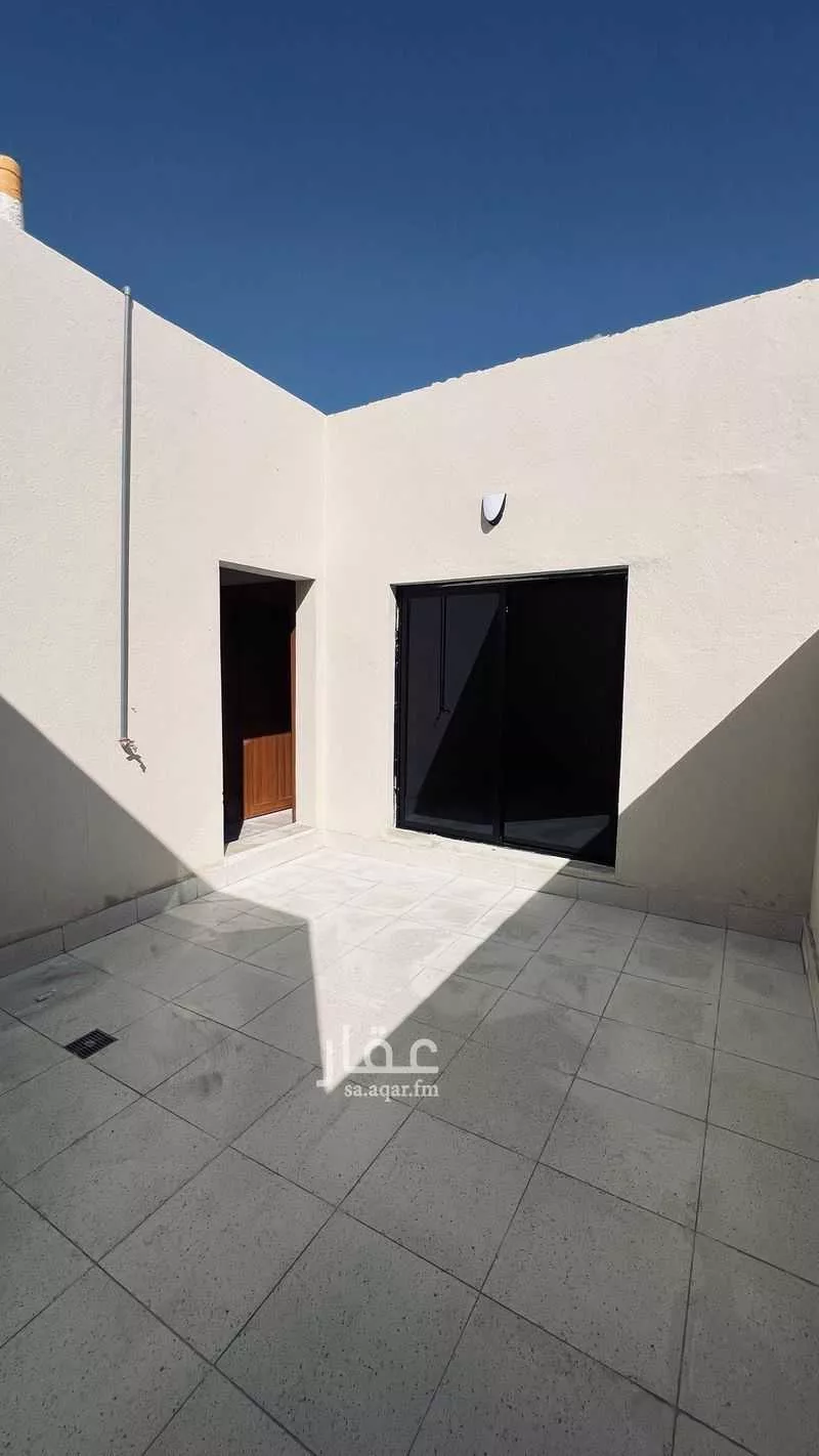 شقة 5 غرف في الندى 5