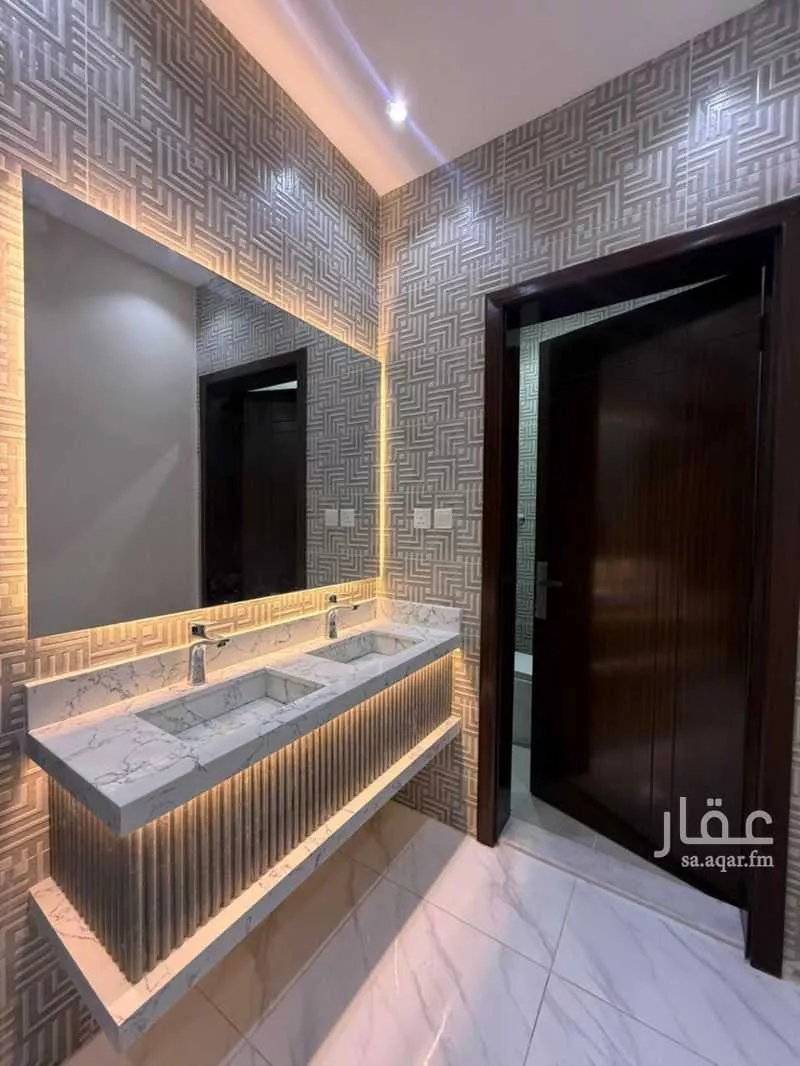 شقة 6 غرف في مريخ 3