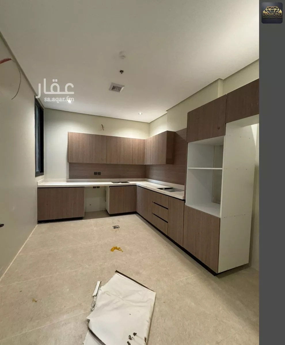 شقة 4 غرف في الحمرا 2