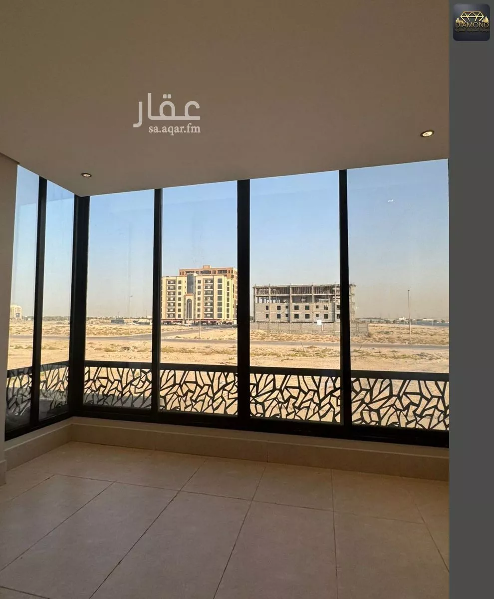 5 bedroom apartment in Al Hamra, Eastern Province 9
