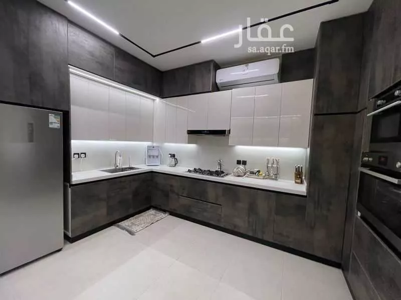 شقة 5 غرف في الرمال 2