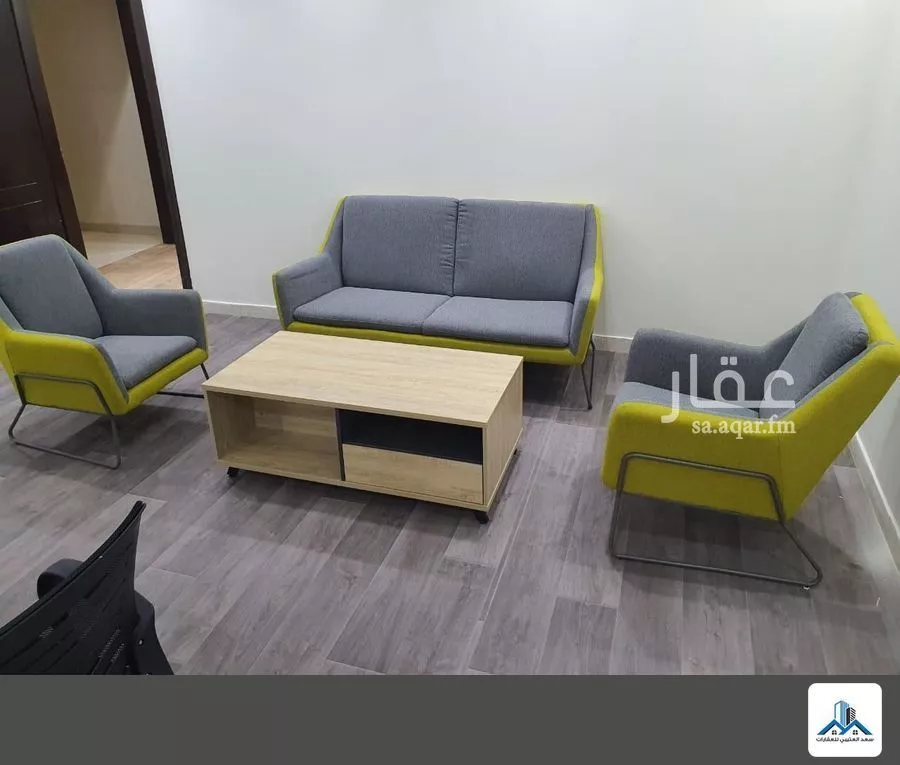 975 sqm office in Al Yarmouk 2