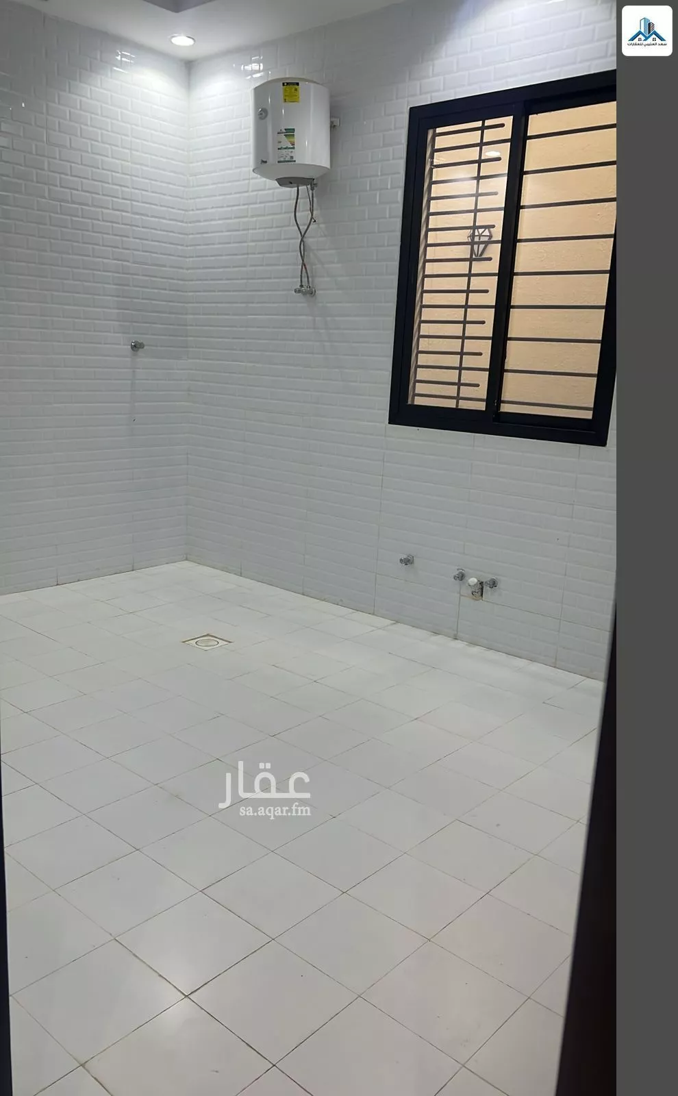 فيلا 4 غرف في الجنادرية 5