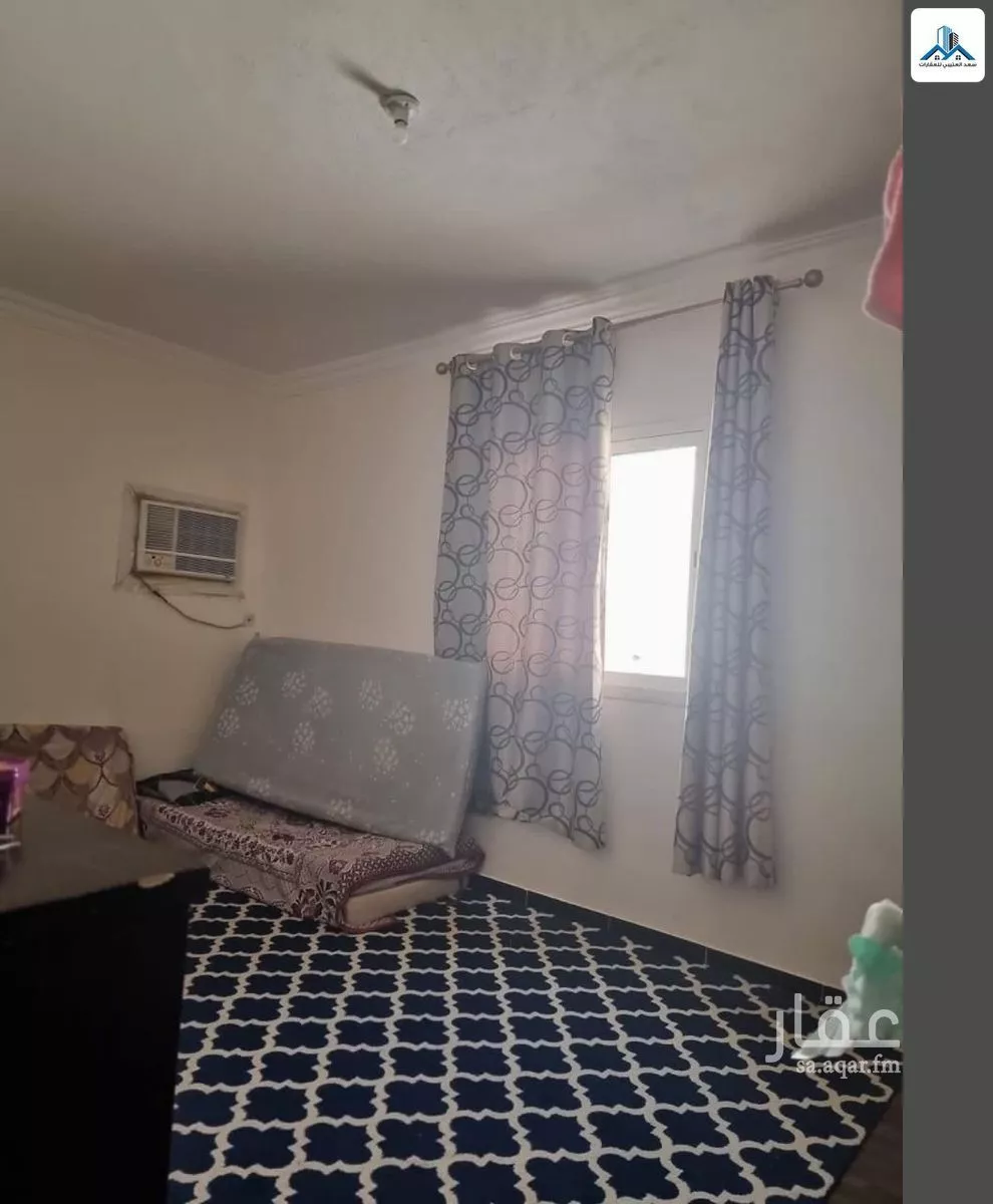 شقة 3 غرف في الرمال 4