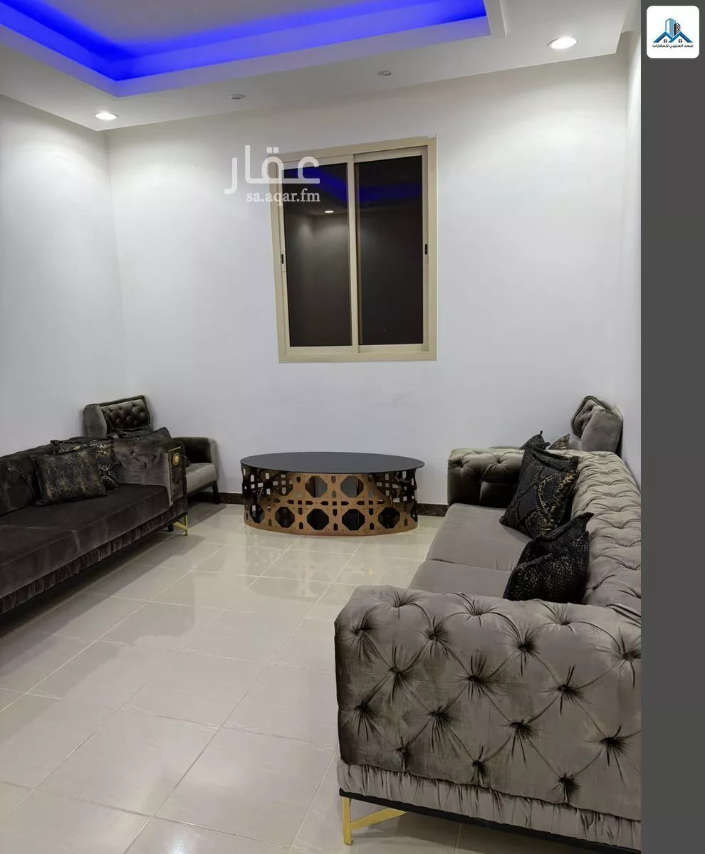 3 bedroom floor in Al Rimal 1