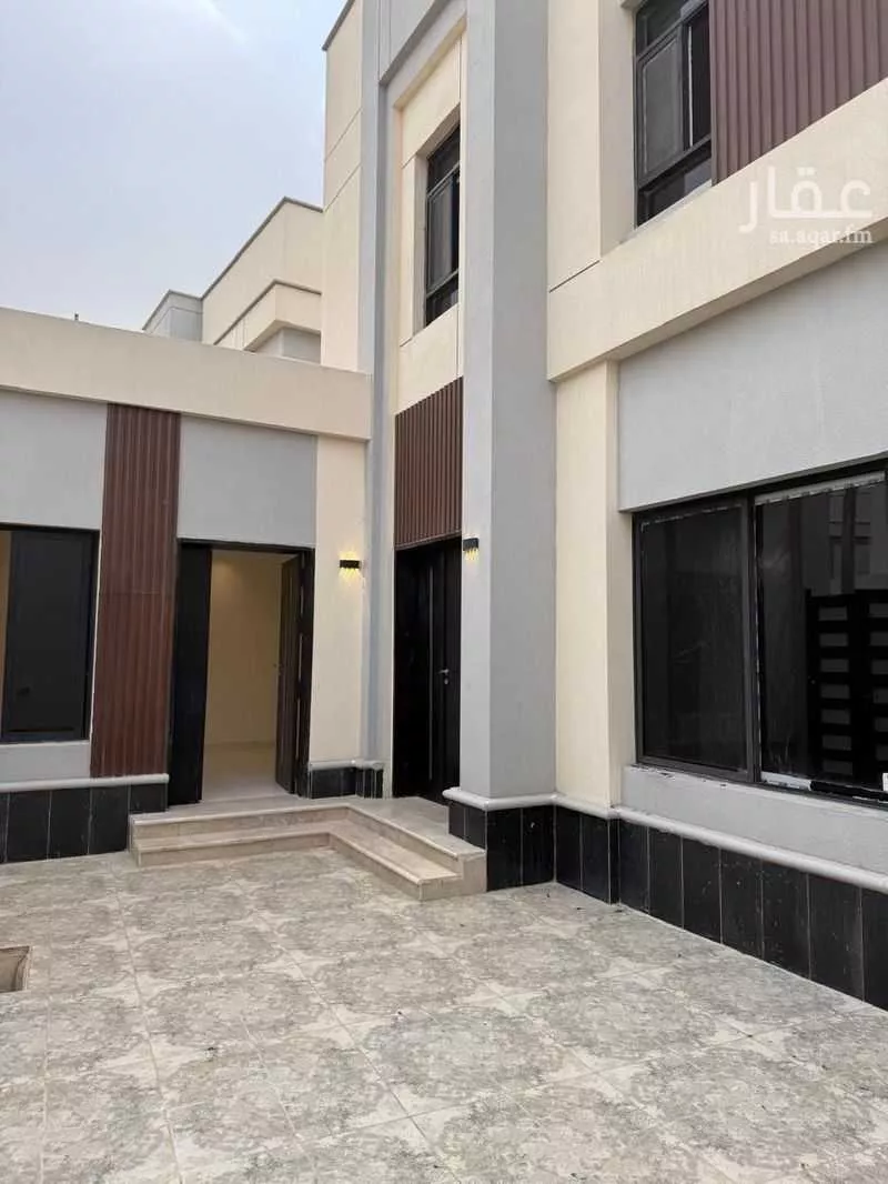 4 bedroom villa in Al Janadriyah 4