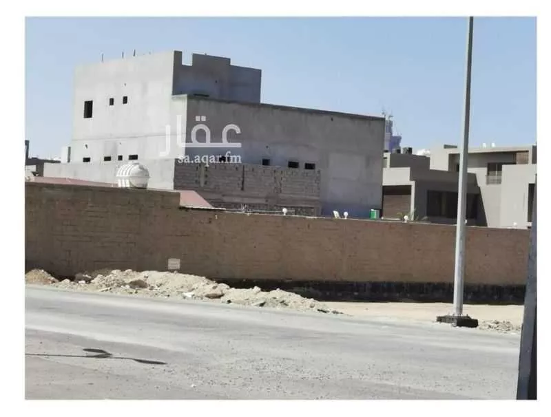 فيلا 5 غرف في الشراع 3