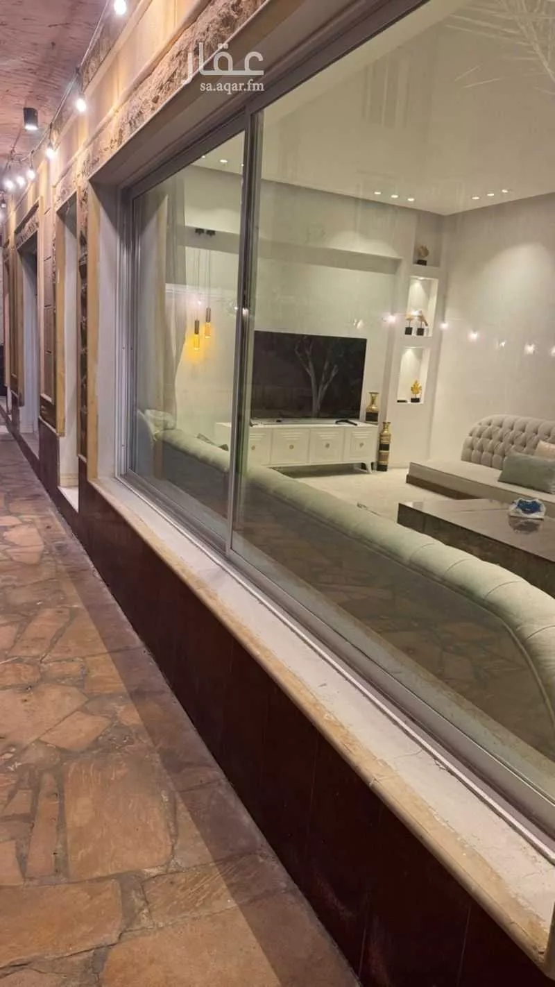 فيلا 7 غرف في عرقة 2