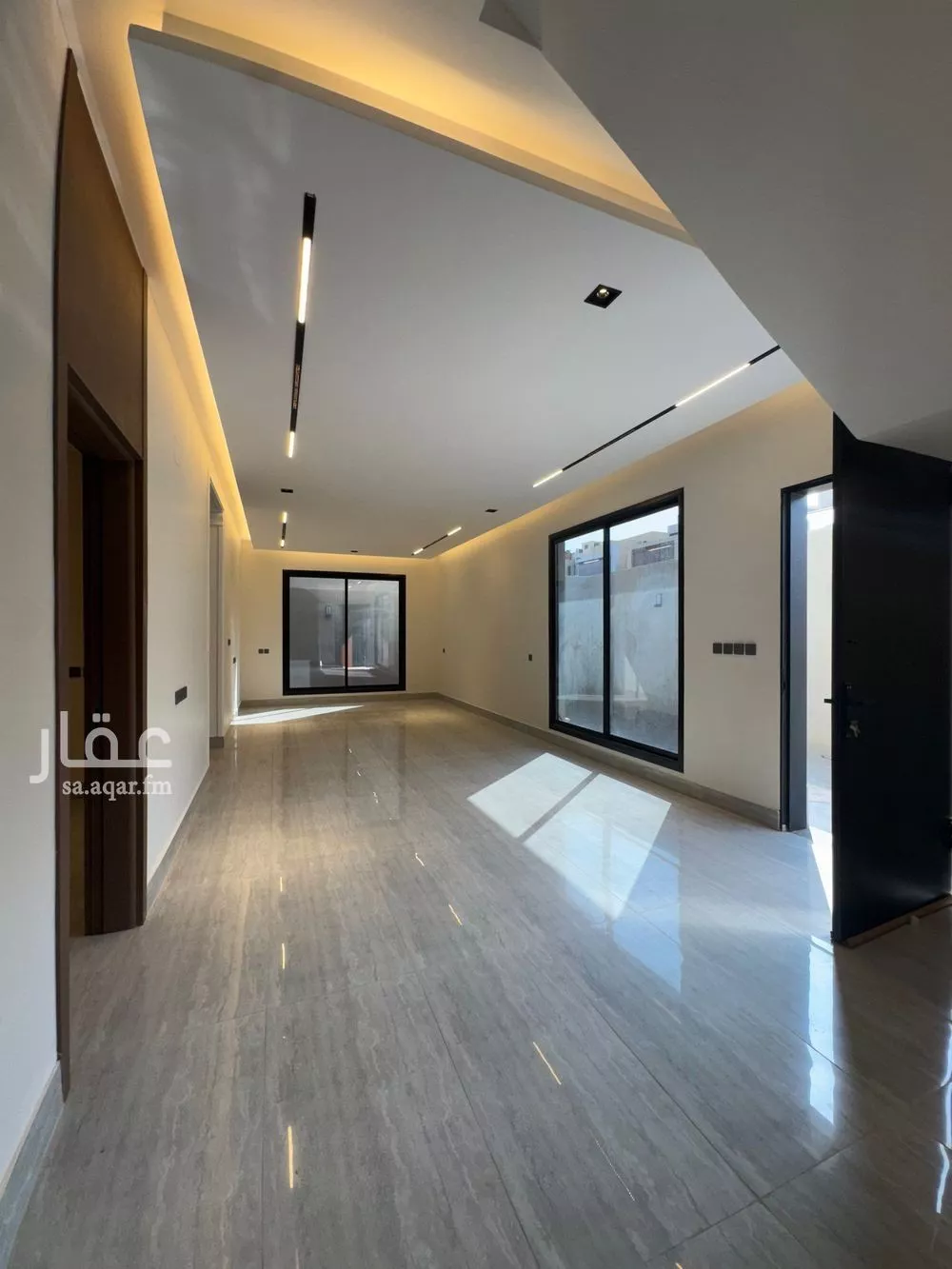 7 bedroom villa in Al Rimal 4