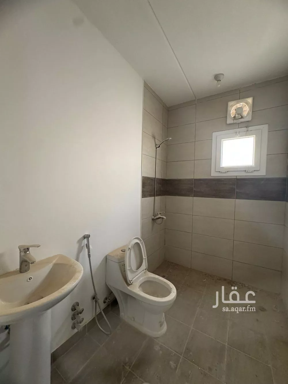 8 bedroom villa in Al Aridh, Riyadh 18