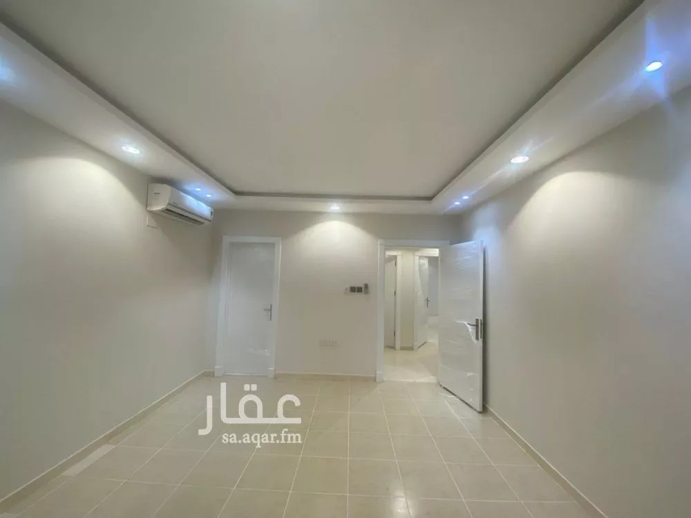 4 bedroom apartment in Al Sahafah, Riyadh 8