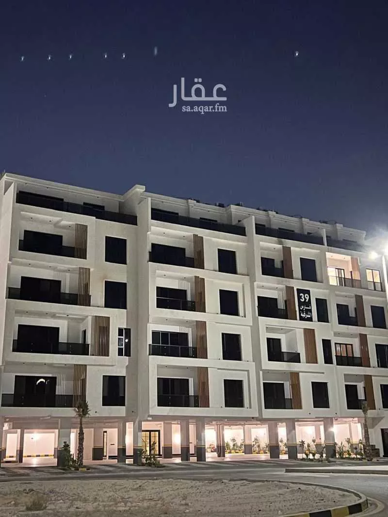 شقة 3 غرف في البحر 1